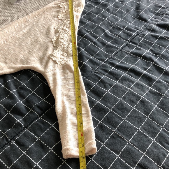 Rue 21 Cardigan Sweater Women's Size Small Tan Cream Brown NWT - Picture 5 of 8